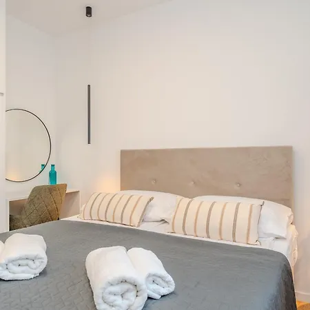 Villa Beachfront Azzuro With Seaview Privlaka (Zadar)