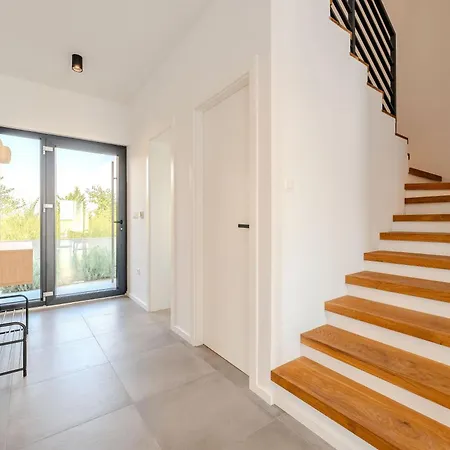Villa Beachfront Azzuro With Seaview *