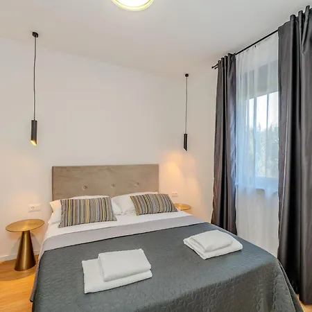 Beachfront Azzuro With Seaview * Privlaka (Zadar)