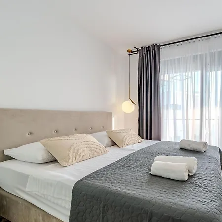 Villa Beachfront Azzuro With Seaview *